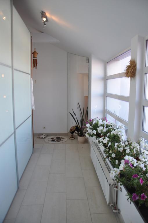 Mansard Apartment Antonovicha 4 Kijev Kültér fotó