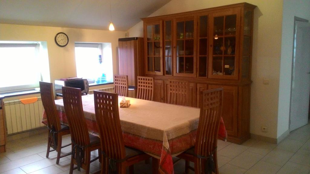 Mansard Apartment Antonovicha 4 Kijev Kültér fotó